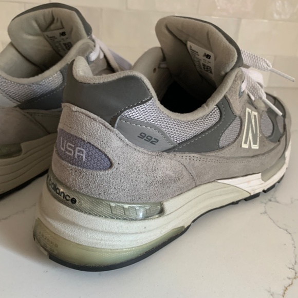 New Balance Made In U.S.A M992GR - SZ: US 10 - Picture 10 of 11
